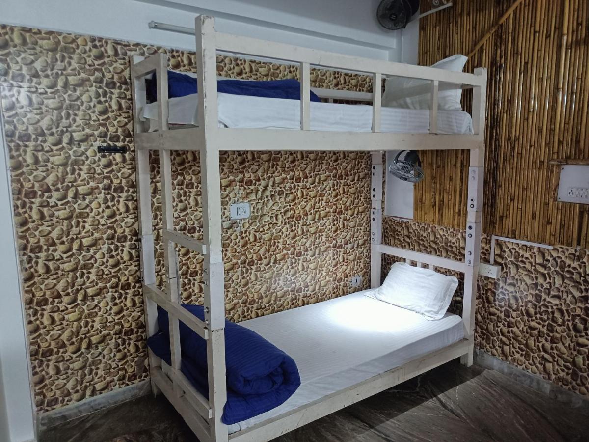 Hashtag Hostel Rishīkesh Zewnętrze zdjęcie